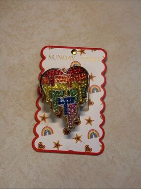 NWT Sunday State Rhinestone Rainbow Drip Heart Hair Claw Clip